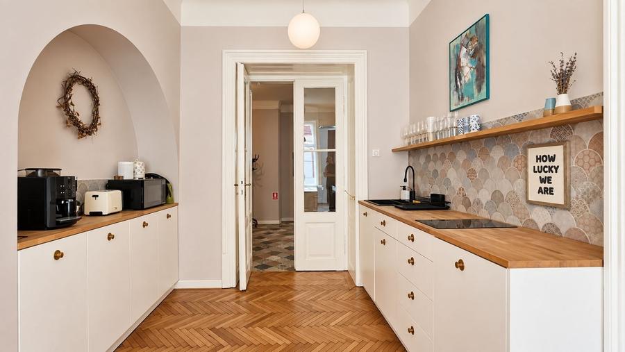 Apartament cu 4 camere în Central