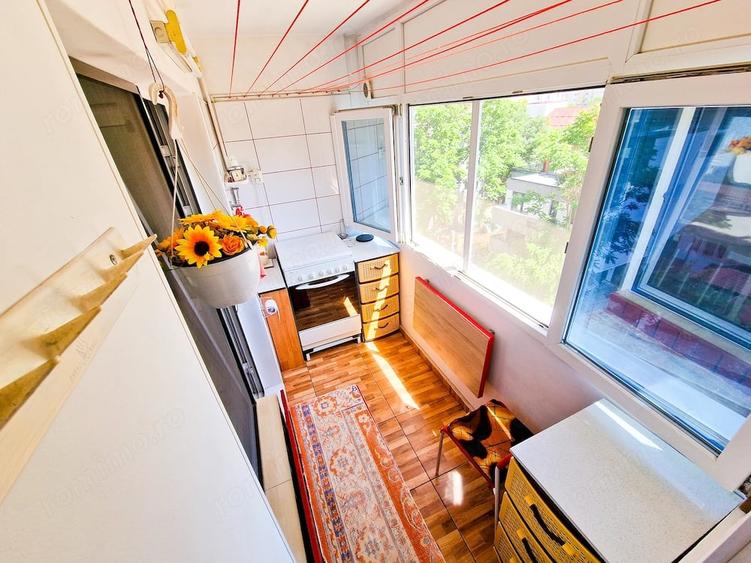 Apartament cu 3 camere decomandat în Pantelimon