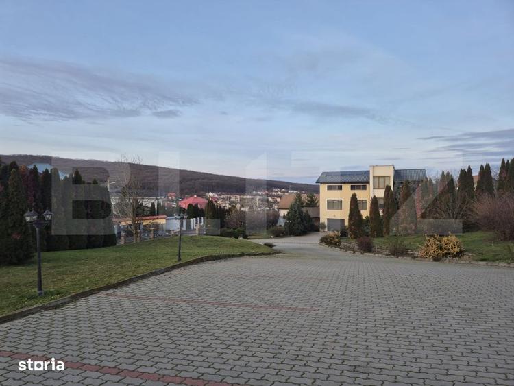 Casa de vanzare in Corunca, ideala pentru 2 familii sau pensiune - 10
