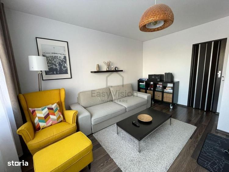 Apartament cu 2 camere decomandat în Sala Palatului