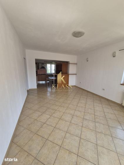 Apartament cu 4 camere decomandat în Herăstrău