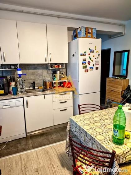 Apartament cu 2 camere semidecomandat în Central