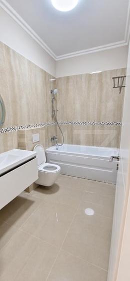 Duplex cu 4 camere cu Canalizare în Dumbrăvița