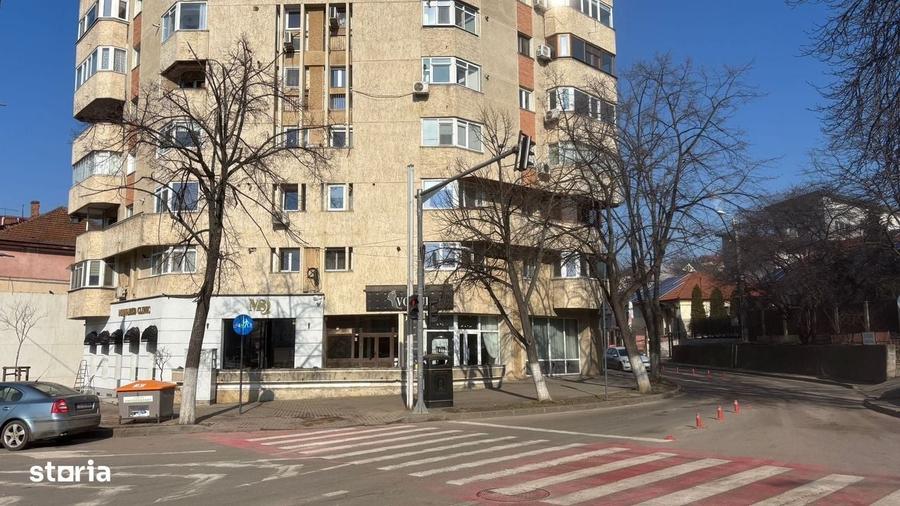 Spațiu comercial, de 85 mp, în Păcurari