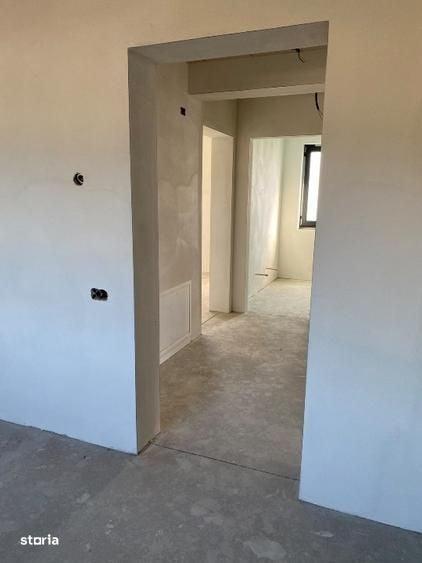 Casă cu 4 camere cu Teren 600 Mp în Central