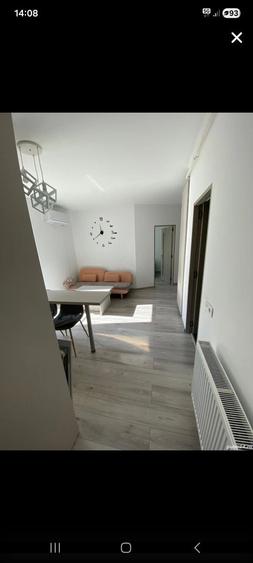 Apartament cu 3 camere în Florești