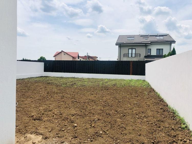 Casă cu 3 camere în Blejoi