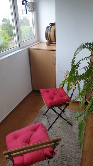 Apartament cu 4 camere decomandat, mobilat în Drumul Taberei