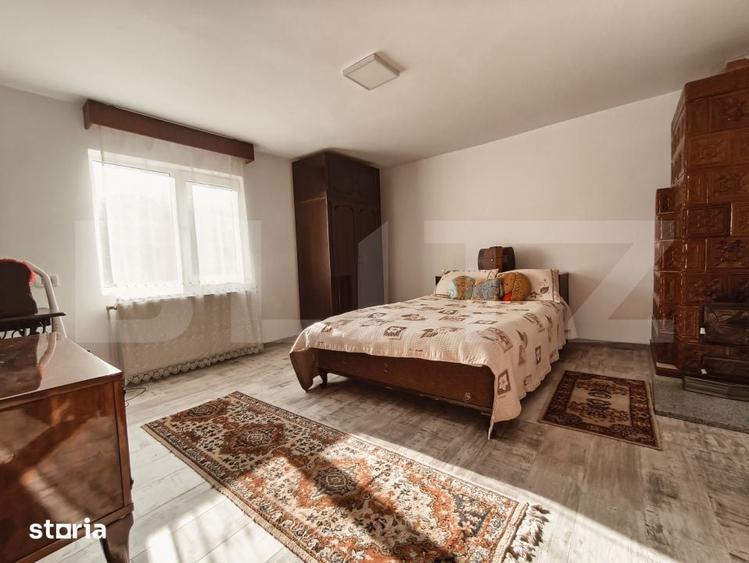 Casă cu 4 camere cu Teren 1650 Mp în Central