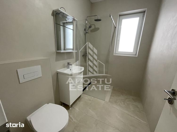 Spațiu comercial, de 53 mp, în Giroc