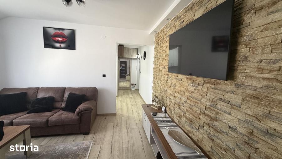 Apartament cu 2 camere semidecomandat în Central