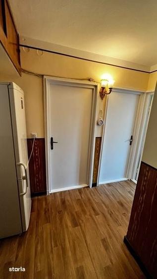 Inchiriez apartament 2 camere Rogerius - 2