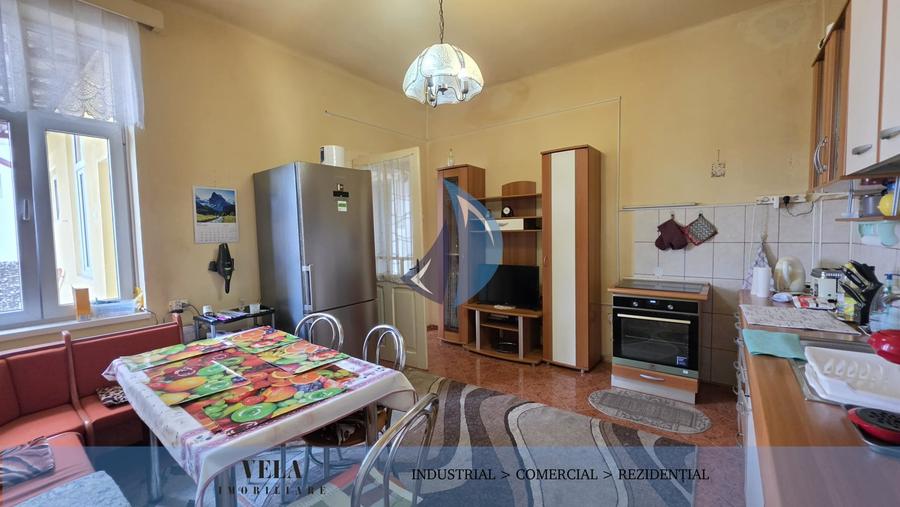 Casă individuală cu 3 camere cu Canalizare în Semicentral