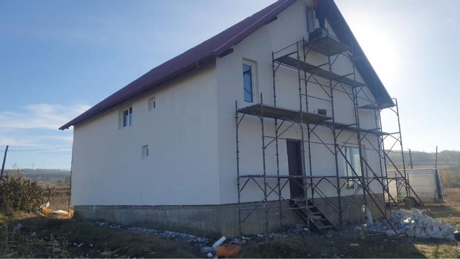 Casă cu 4 camere în Icușeni