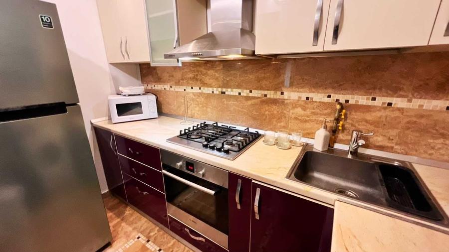 Apartament cu 2 camere semidecomandat în Sala Palatului