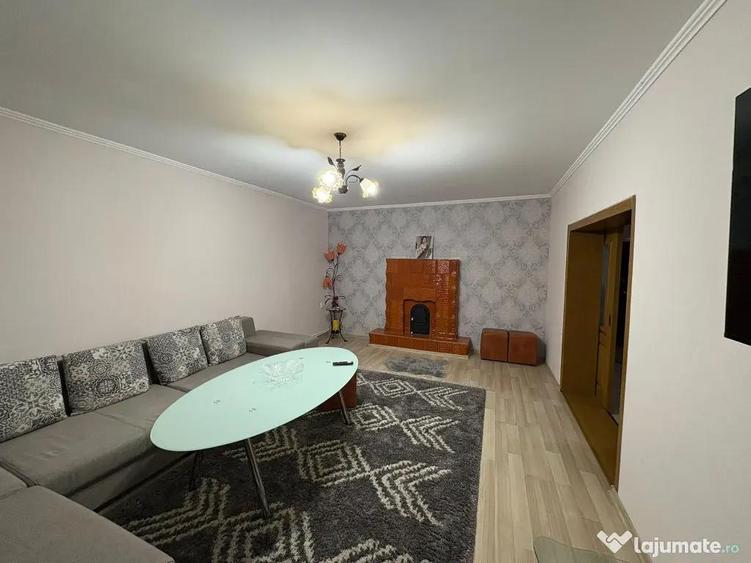 Casă cu 3 camere în Ion Neculce