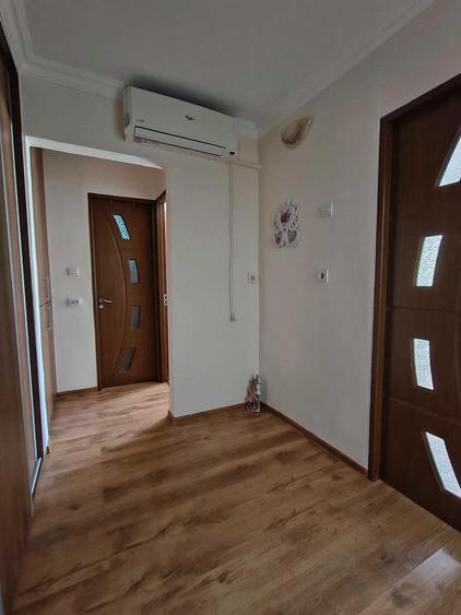 Apartament cu 2 camere decomandat în Micro 39