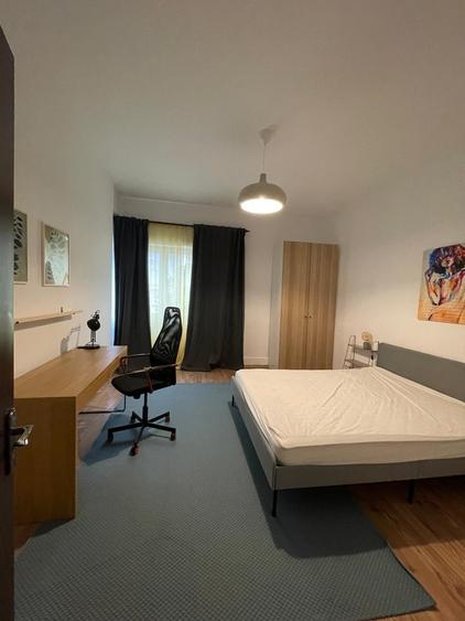 Apartament cu 4 camere decomandat, mobilat în Unirii