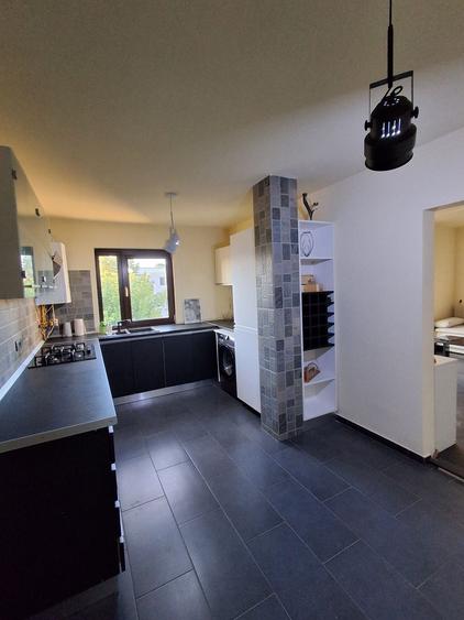 Apartament 3 camere decomandat zona centrala complet mobilat utilat - 2