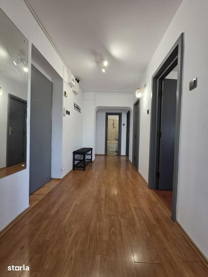 Apartament cu 2 camere decomandat în Centrul Civic