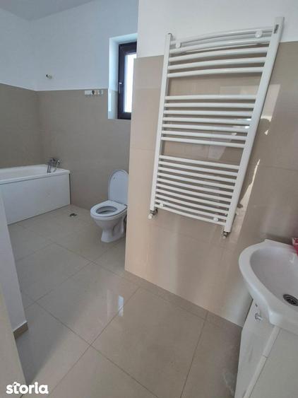 Casă cu 4 camere cu Teren 1120 Mp în Cornetu