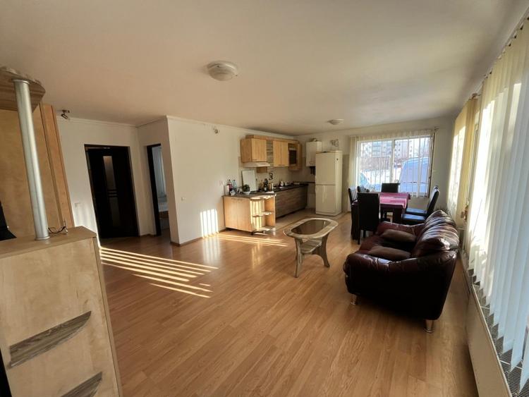 Apartament cu 3 camere decomandat, mobilat în Bună Ziua — fotografia 1