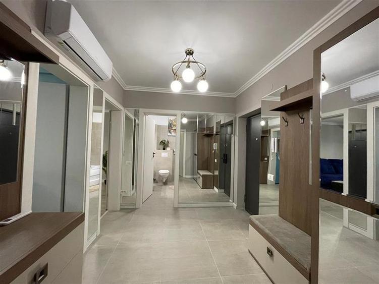 Apartament cu 2 camere decomandat, mobilat în Vest