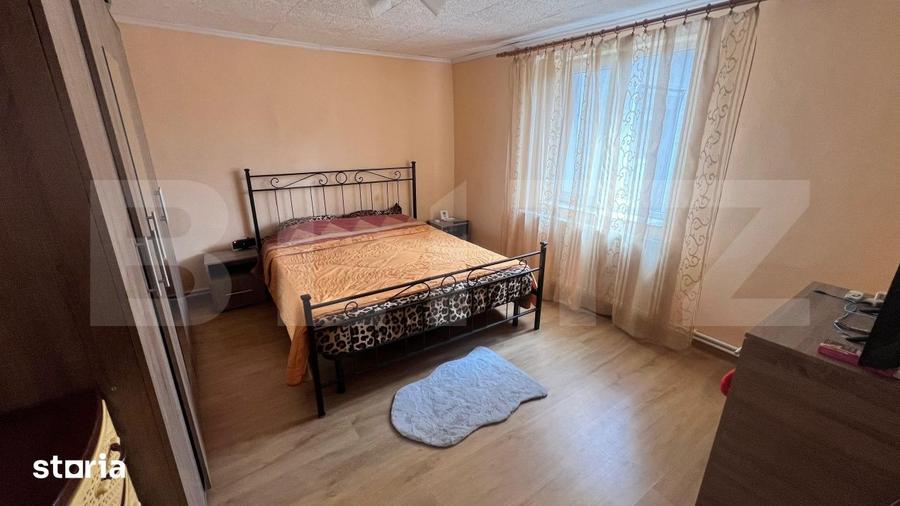 Casă cu 4 camere cu Teren 1000 Mp în Robănești