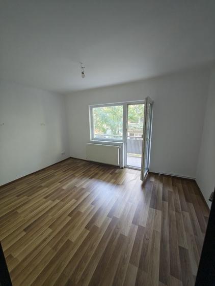 Vand apartament 4 camera, M16 - 4