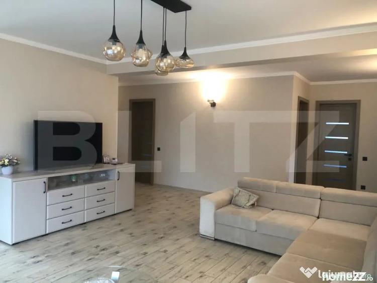 Casă cu 4 camere cu Teren 715 Mp în Păulești
