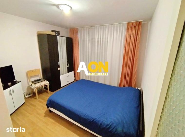 Apartament cu 3 camere decomandat, mobilat în Cetate