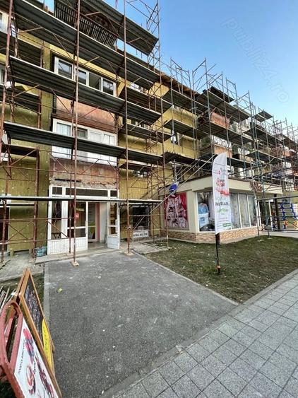 Spațiu comercial, de 32 mp, în Hunedoara