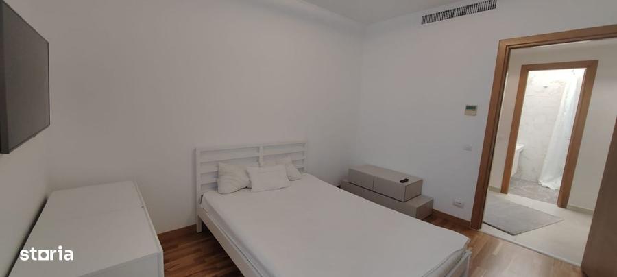 Apartament cu 3 camere în Mihai Bravu