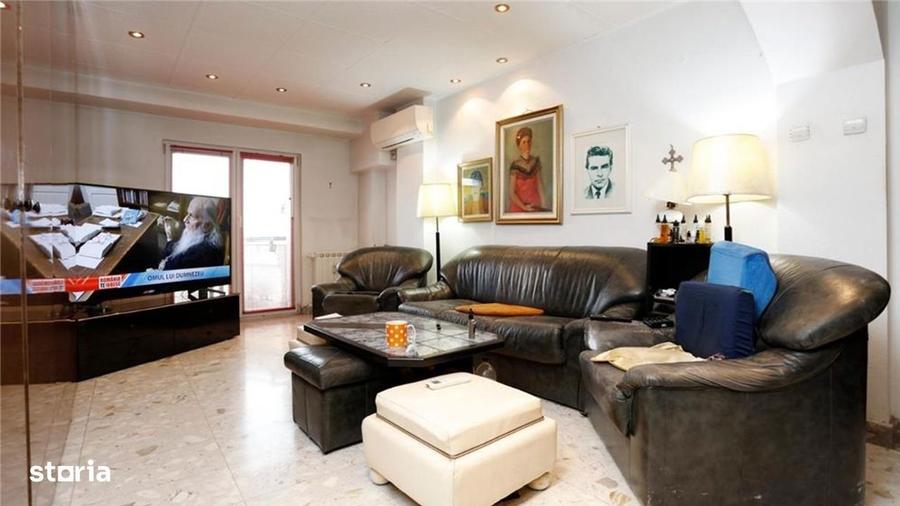Apartament cu 2 camere semidecomandat în Decebal