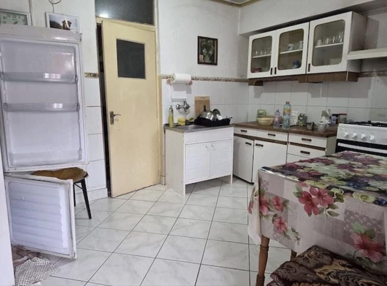 Apartament 3 camere - 2