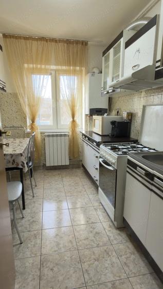 Apartament cu 2 camere semidecomandat în Dacia