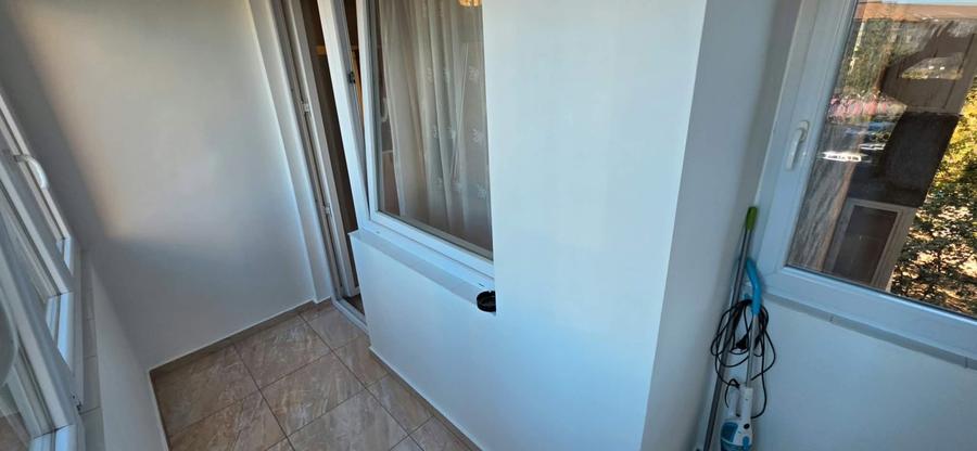 Apartament cu 2 camere decomandat în Decebal
