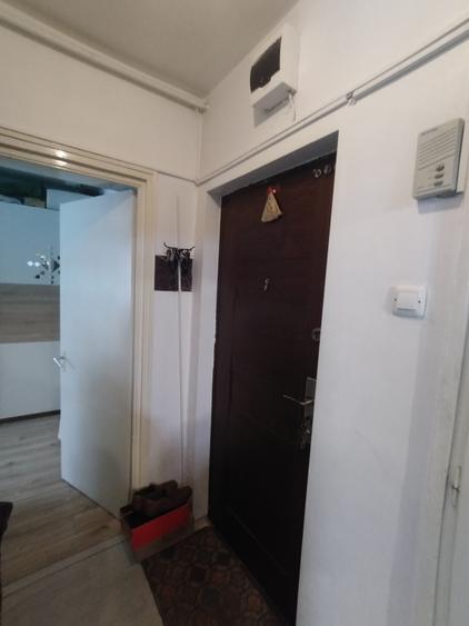 Etaj  1apartament 3Camere Tomis 1-Spitalul judetean - 19