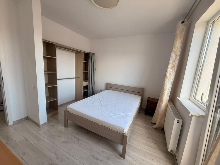 Apartament cu 2 camere semidecomandat în Florești