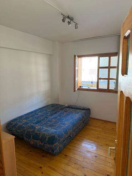 Apartament cu 2 camere semidecomandat în Coman