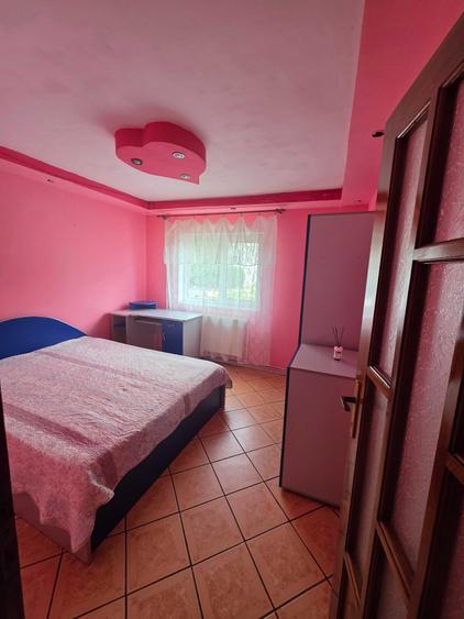 Apartament cu 2 camere decomandat în Petros
