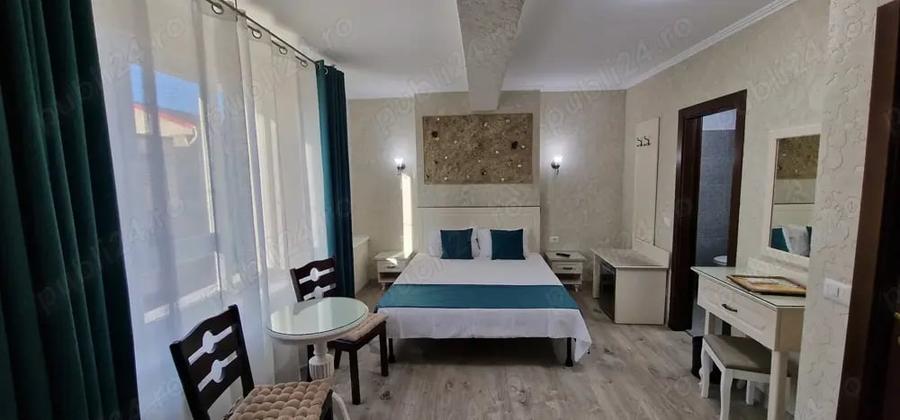 Casă cu 6 camere cu Teren 200 Mp în Eforie
