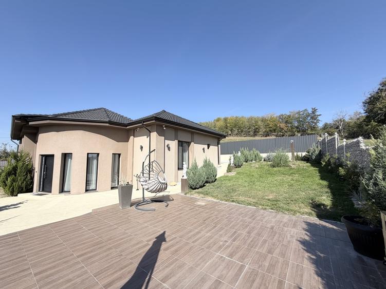 Casă individuală cu 4 camere cu Piscina în Blaj