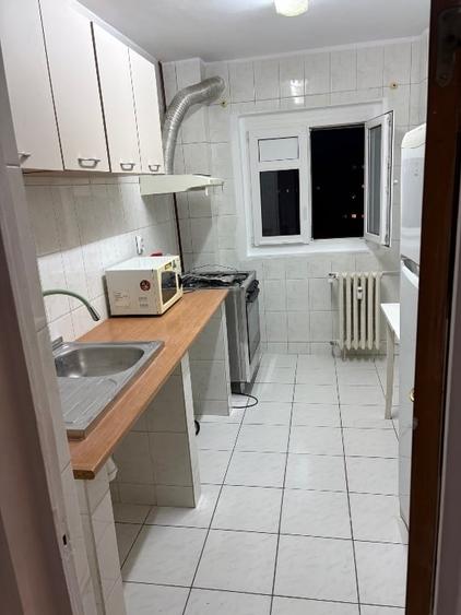 Apartament cu 2 camere decomandat, mobilat în Ștefan cel Mare