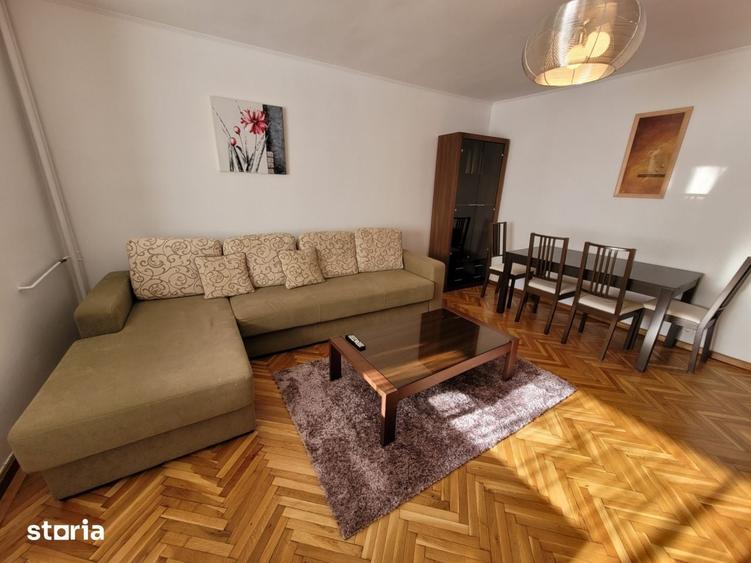 Apartament cu 2 camere decomandat în Centrul Civic
