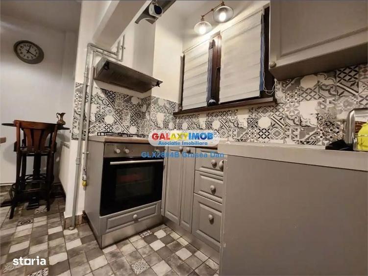 Apartament cu 3 camere, mobilat în Universitate