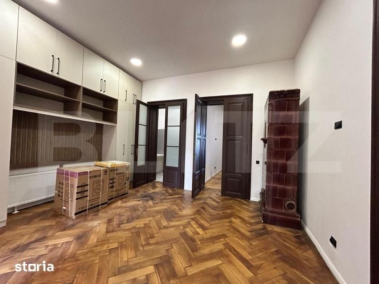 Casă cu 4 camere cu Teren 200 Mp în Central