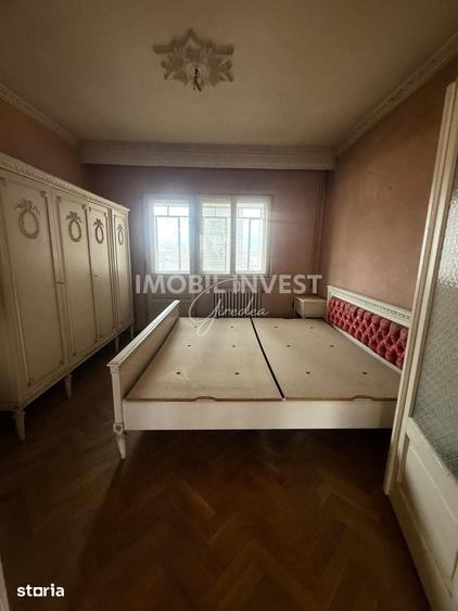 Apartament cu 3 camere în Central