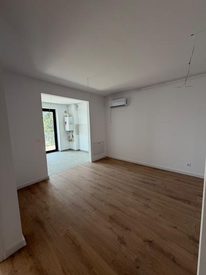 Apartament cu 2 camere decomandat în Theodor Pallady