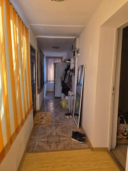 Casă cu 3 camere cu Teren 2000 Mp în Zimbru